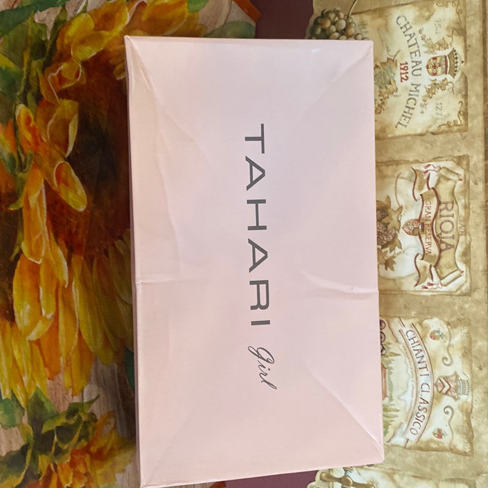 Tahari Loafers